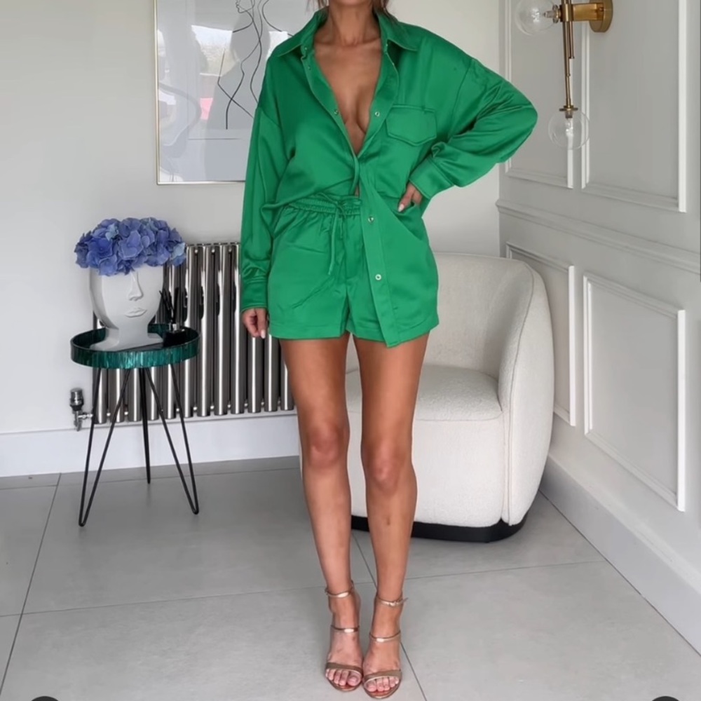Zara women green emerald silky shorts and top set (or individual) size small